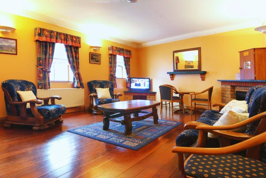 Mccarthy'S Lodge B&B ウェストポート エクステリア 写真